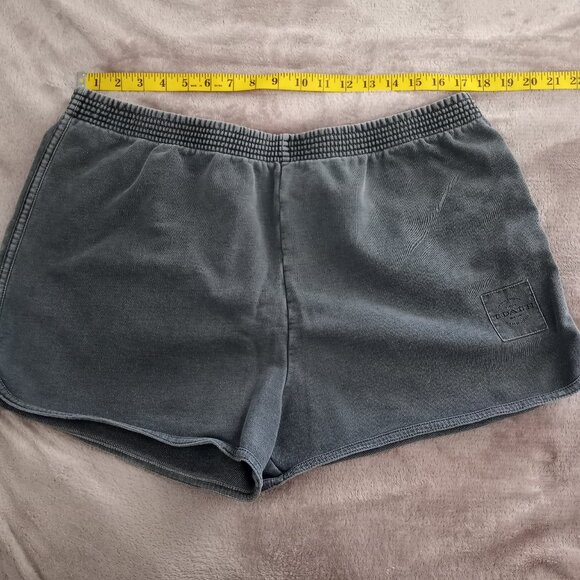 Coach Shorts - Picture 1 of 8
